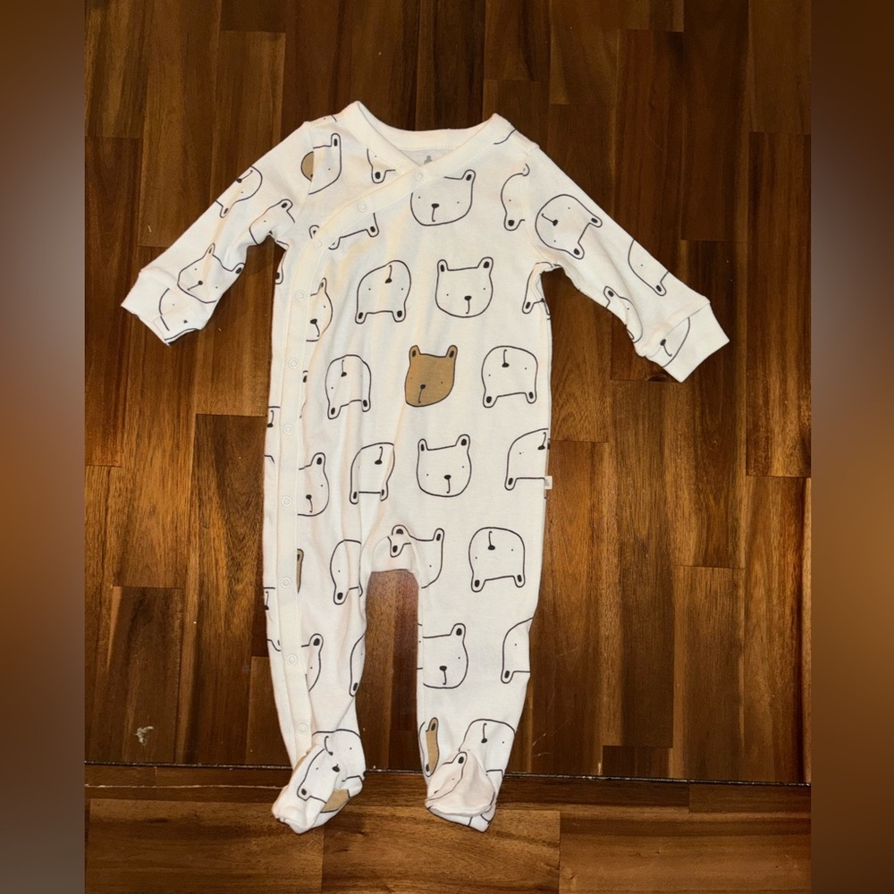 Baby Gap Adorable Bear Print baby’s boy or girl pajama  size 3-6 months